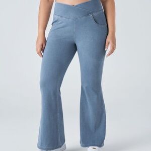 HalaraMagic™ High Waisted Crossover Pocket Washed Stretchy Knit Casual 1X NWT